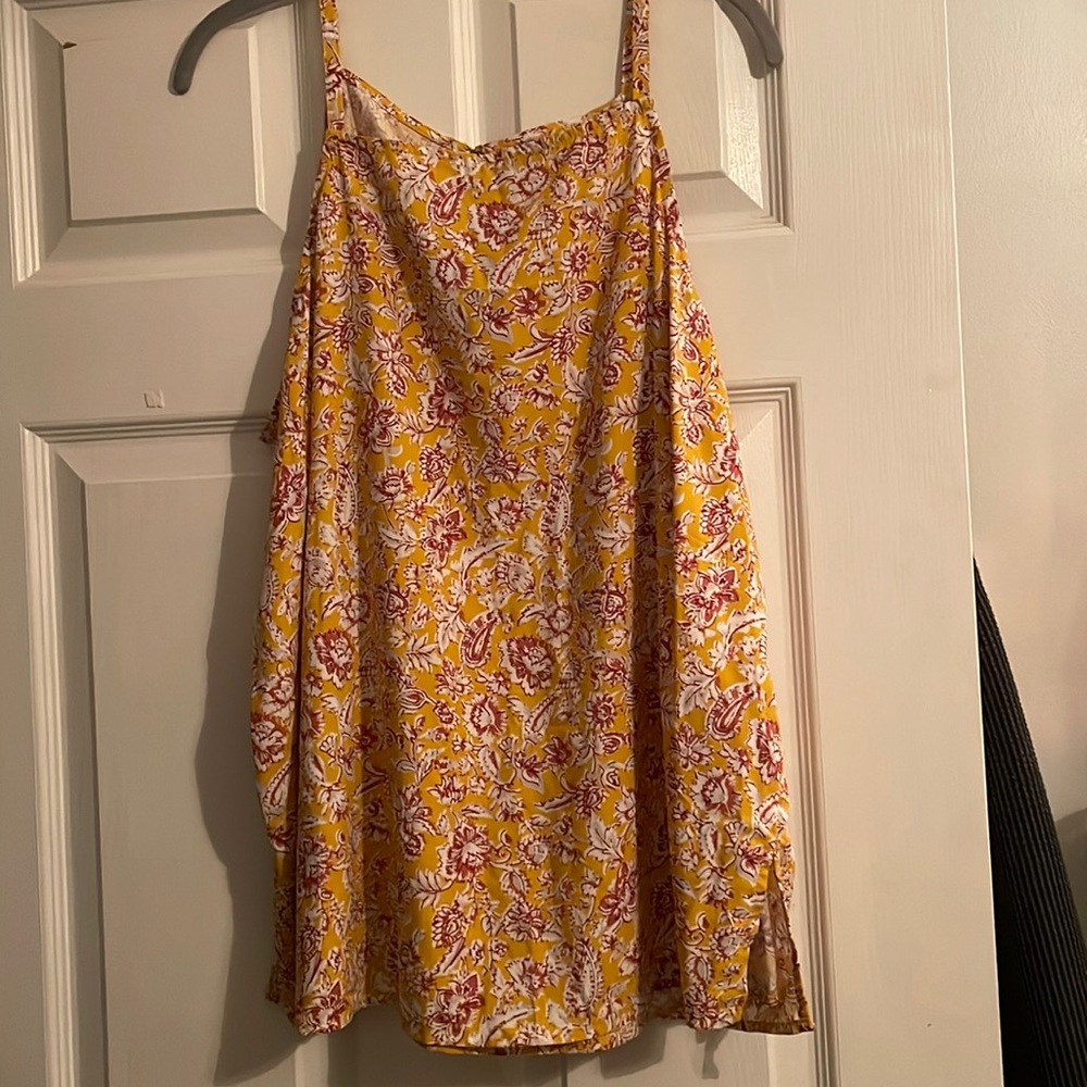 NWT Old Navy sleeveless blouse